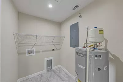2428 Mosswood Lane, Lakeland, FL 33801 - Photo 36