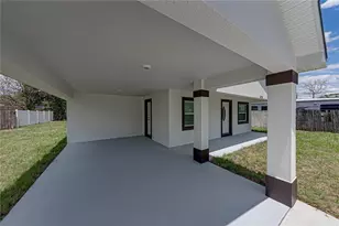 2428 Mosswood Ln, Lakeland, FL 33801 - Photo 8