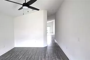 170 W 6th St, Frostproof, FL 33843 - Photo 8