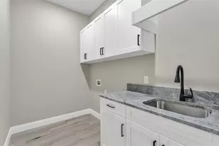 6827 Lakeland Highlands Rd, Lakeland, FL 33813 - Photo 18