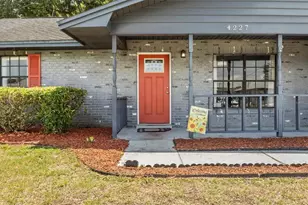 4227 Sunny Land Dr, Lakeland, FL 33813 - Photo 4