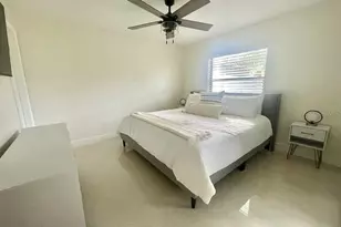 202 Village View Ln, Lakeland, FL 33809 - Photo 6