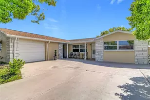 4237 Headsail Dr, New Port Richey, FL 34652 - Photo 1