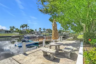 4237 Headsail Dr, New Port Richey, FL 34652 - Photo 2