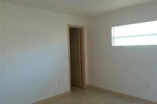 920 W Carole St, Lakeland, FL 33803 - Photo 8