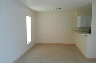 920 W Carole St, Lakeland, FL 33803 - Photo 6