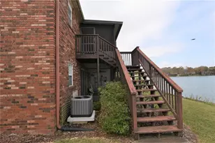1920 E Edgewood Dr, Lakeland, FL 33803 - Photo 2