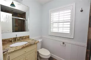 1920 E Edgewood Dr, Lakeland, FL 33803 - Photo 14