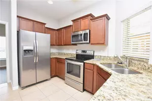 4139 Shadetree Ln, Lakeland, FL 33812 - Photo 6