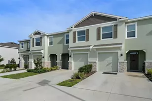 11385 Crescent Deer Dr, Land O Lakes, FL 34638 - Photo 2