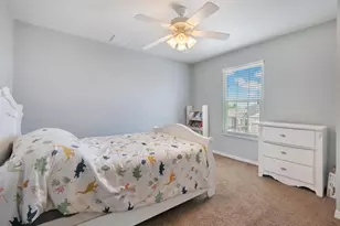 5592 Superior Dr, Lakeland, FL 33805 - Photo 10
