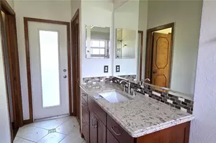 3904 Hidden Spring Pl, Valrico, FL 33596 - Photo 34