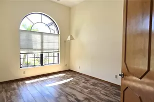 3904 Hidden Spring Pl, Valrico, FL 33596 - Photo 10
