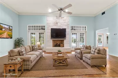 725 Heritage Drive NE, Winter Haven, FL 33881 - Photo 8