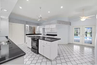 725 Heritage Drive NE, Winter Haven, FL 33881 - Photo 6