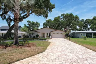 2240 Lake Ariana Blvd, Auburndale, FL 33823 - Photo 1