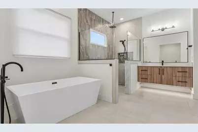 5411 Delphi Hills Circle, Lakeland, FL 33812 - Photo 28