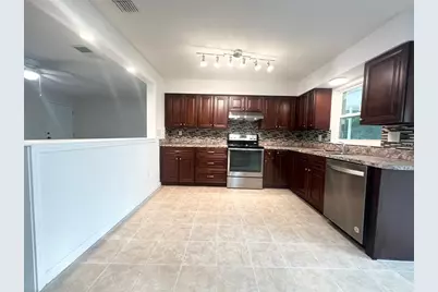137 Lowell Road, Winter Haven, FL 33884 - Photo 10