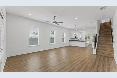 1031 E Lime Street, Lakeland, FL 33801 - Photo 4