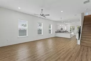 1031 E Lime St, Lakeland, FL 33801 - Photo 4