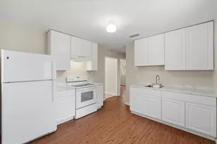 2437 Jungle St, Lakeland, FL 33801 - Photo 6