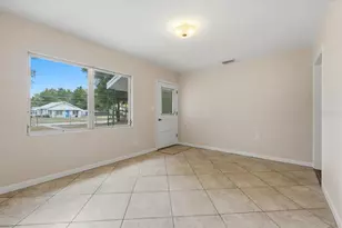 2437 Jungle St, Lakeland, FL 33801 - Photo 4