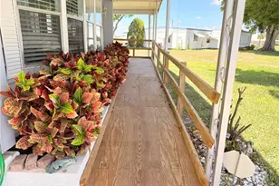2202 Bahama Road W, Sebring, FL 33870 - Photo 2