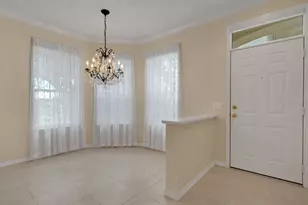 684 Grasslands Village Cir, Lakeland, FL 33803 - Photo 4