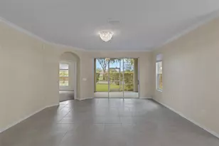 684 Grasslands Village Cir, Lakeland, FL 33803 - Photo 6