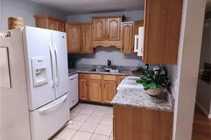 2621 Canal Dr N, Lakeland, FL 33801 - Photo 8