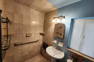 2621 Canal Dr N, Lakeland, FL 33801 - Photo 18