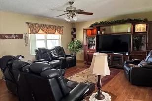 2608 Medulla Rd, Plant City, FL 33566 - Photo 8