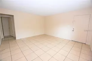 1426 E Fern Rd, Lakeland, FL 33801 - Photo 6