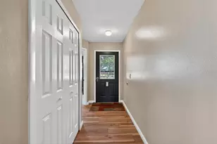 1317 Periwinkle Ct, Lakeland, FL 33811 - Photo 4