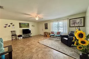 12309 Cambridge Ave, Tampa, FL 33624 - Photo 4
