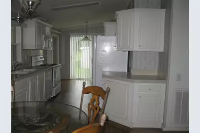212 York Cottage Drive, Haines City, FL 33844 - Photo 8