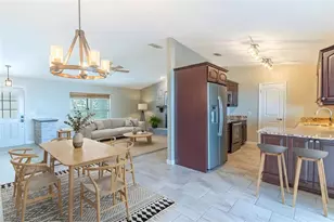 715 S Lakeside Terrace, Eagle Lake, FL 33839 - Photo 4