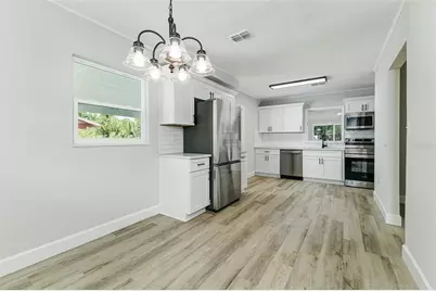 2606 Highland Avenue, Plant City, FL 33563 - Photo 2