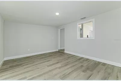 2606 Highland Avenue, Plant City, FL 33563 - Photo 8