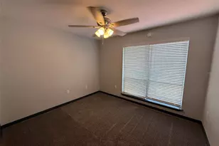 1836 N Crystal Lake Dr, Lakeland, FL 33801 - Photo 12