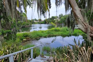 920 Lake Cove Trail, Lakeland, FL 33813 - Photo 18