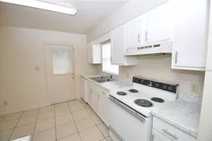 1434 E Fern Rd, Lakeland, FL 33801 - Photo 8