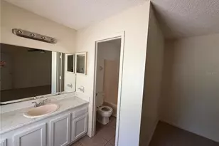 136 Shannon Dr, Lakeland, FL 33809 - Photo 12