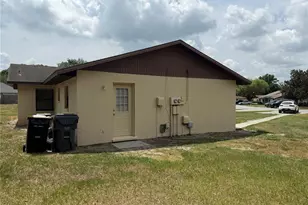 136 Shannon Dr, Lakeland, FL 33809 - Photo 4