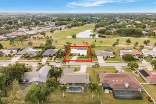 7861 Oliver Rd, Seminole, FL 33777 - Photo 2