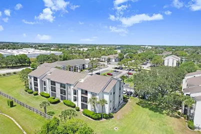 2030 Cascades Boulevard #302, Kissimmee, FL 34741 - Photo 2