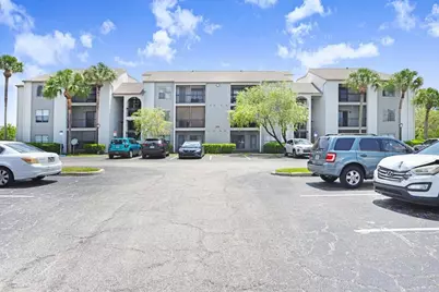 2030 Cascades Boulevard #302, Kissimmee, FL 34741 - Photo 22