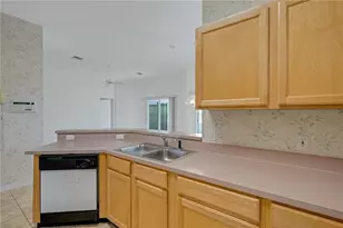 5784 Crane Dr, Lakeland, FL 33809 - Photo 12