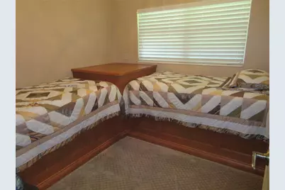 902 N Crystal Terrace, Plant City, FL 33563 - Photo 4