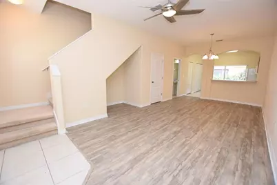 4116 Winding Vine Drive, Lakeland, FL 33812 - Photo 2